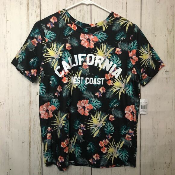 Justify Juniors Graphic Short Sleeve Size L - Picture 2 of 12